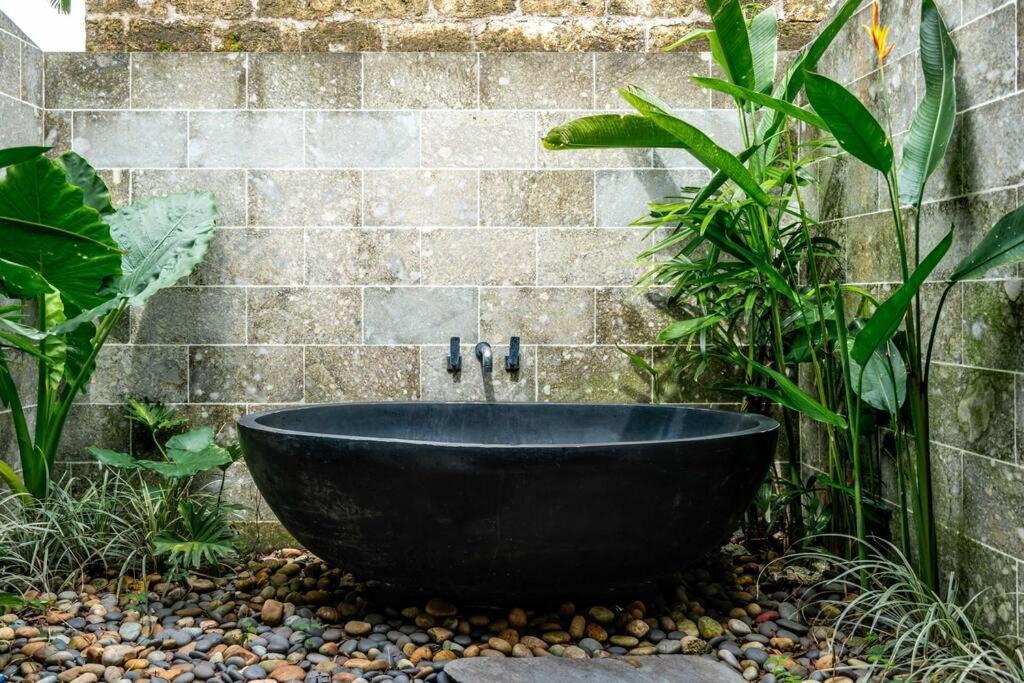 The Padang Villa Jungle Escape 5 Mins Drive From Uluwatu'S Beaches Exterior foto